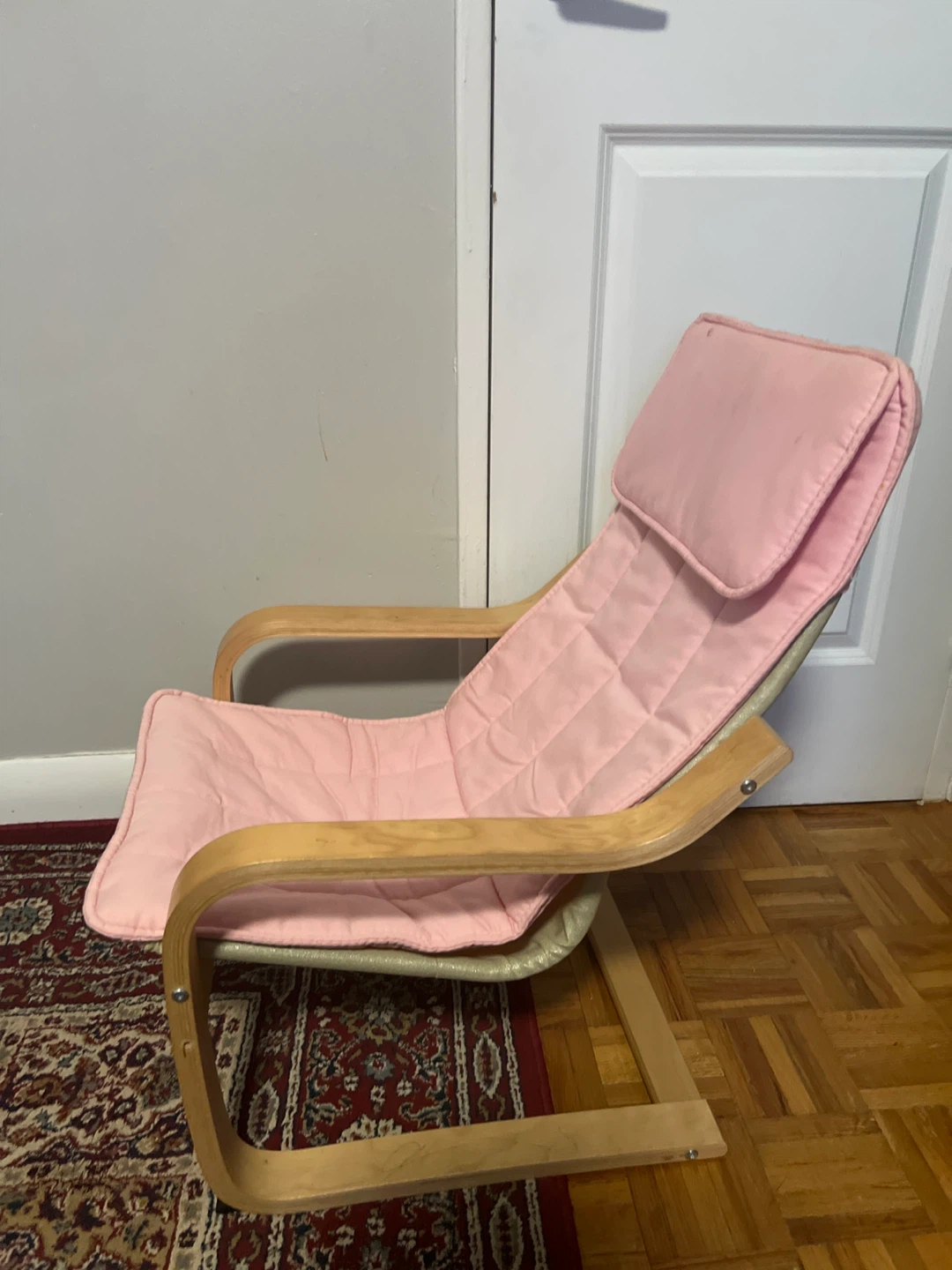 IKEA Poäng Chair with Pink Cushion - photo 2