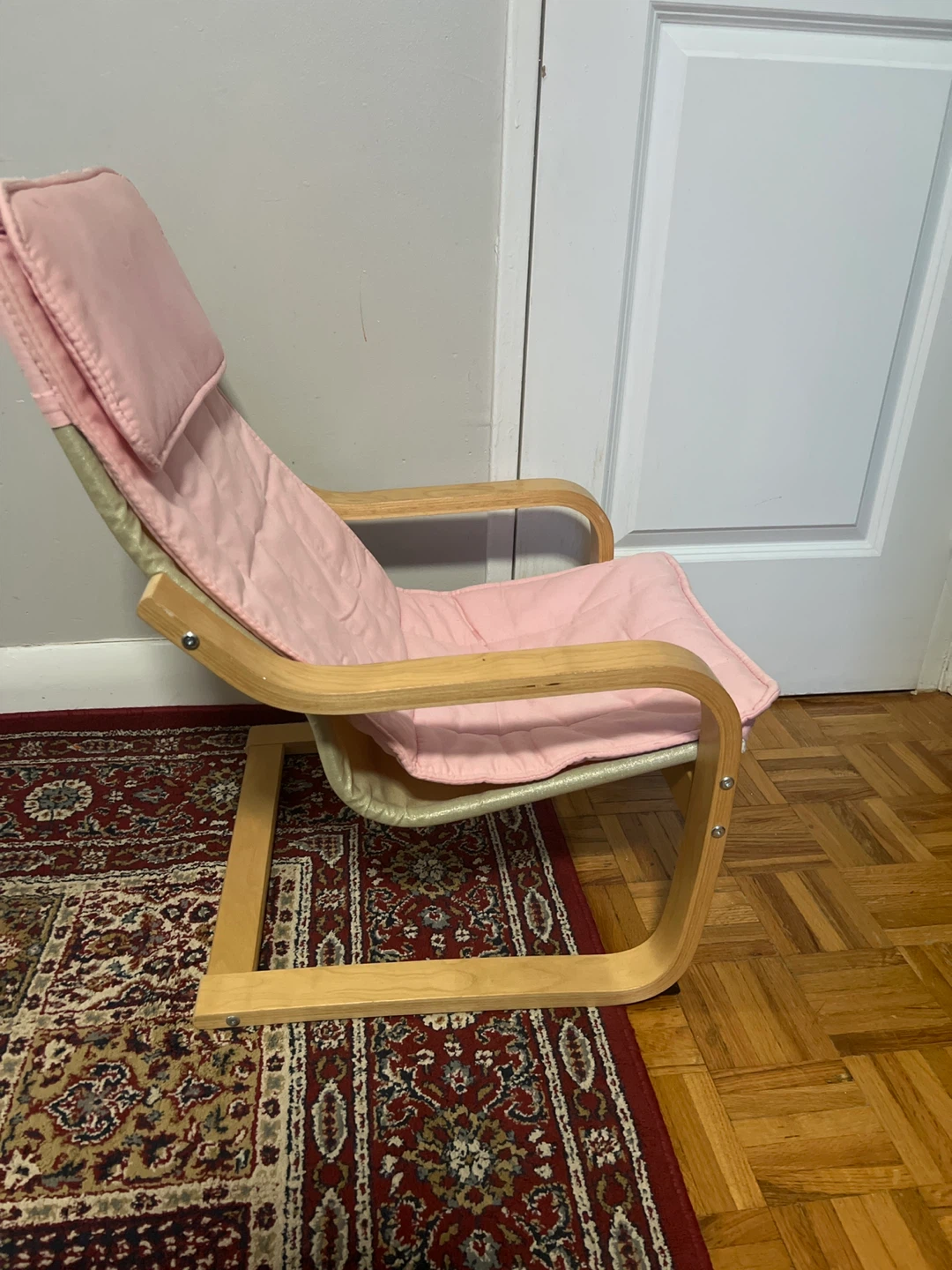 IKEA Poäng Chair with Pink Cushion - photo 3