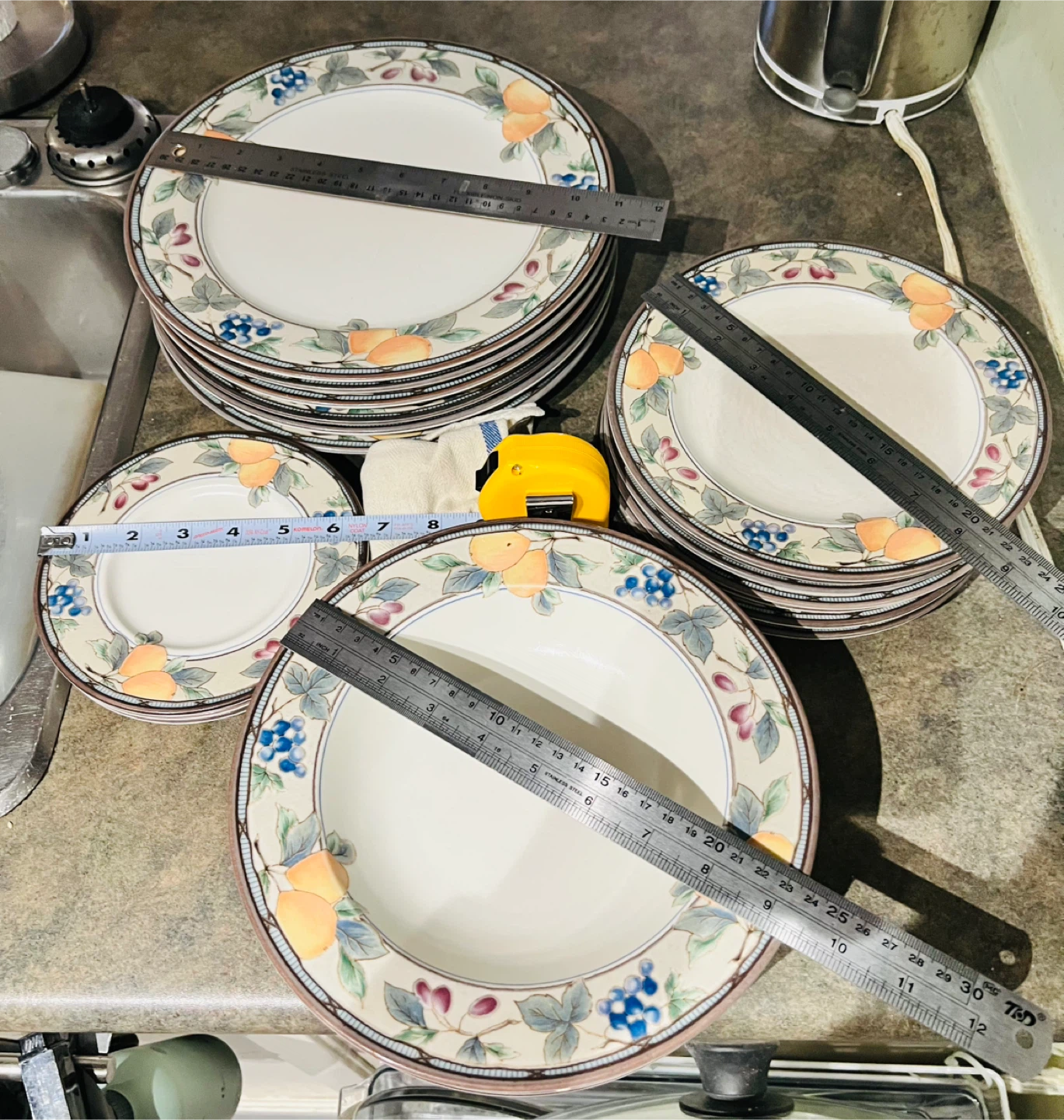 Mikasa Intaglio Garden Harvest Dinnerware Set - photo 3