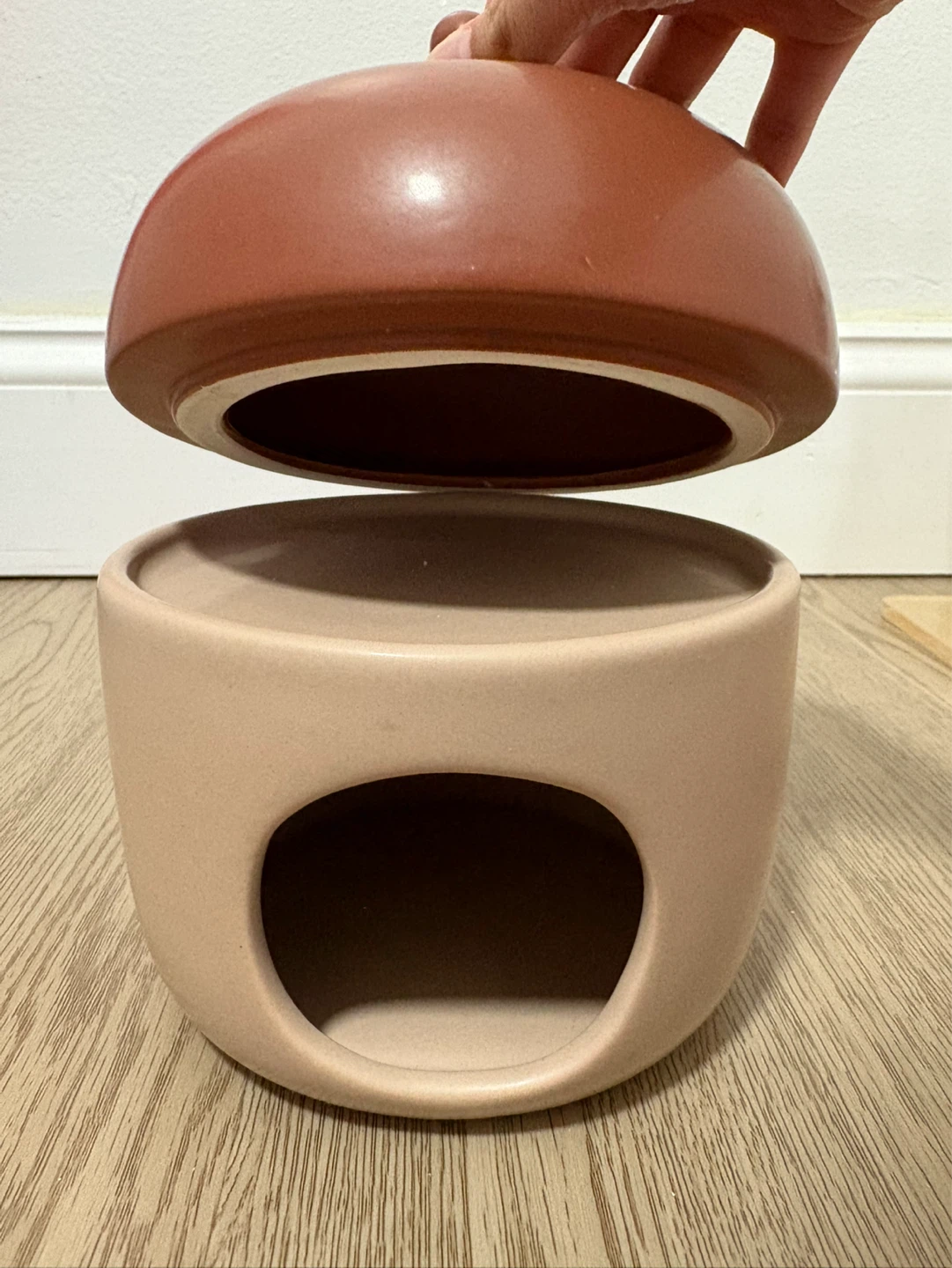 Ceramic Acorn Hamster Hideout (Cooling) - photo 3