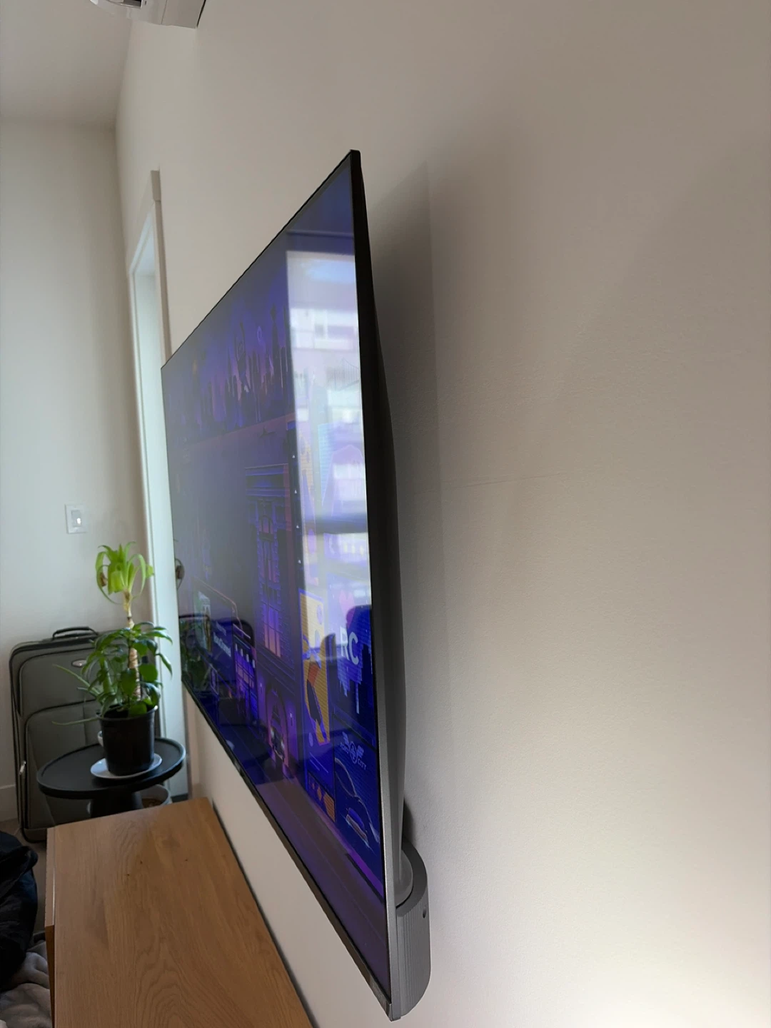 Philips Flat Screen Smart TV - photo 4