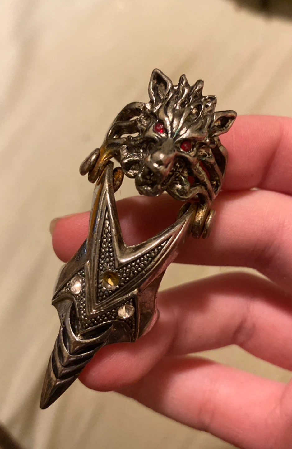 Silver-tone Wolf Claw Ring - photo 2