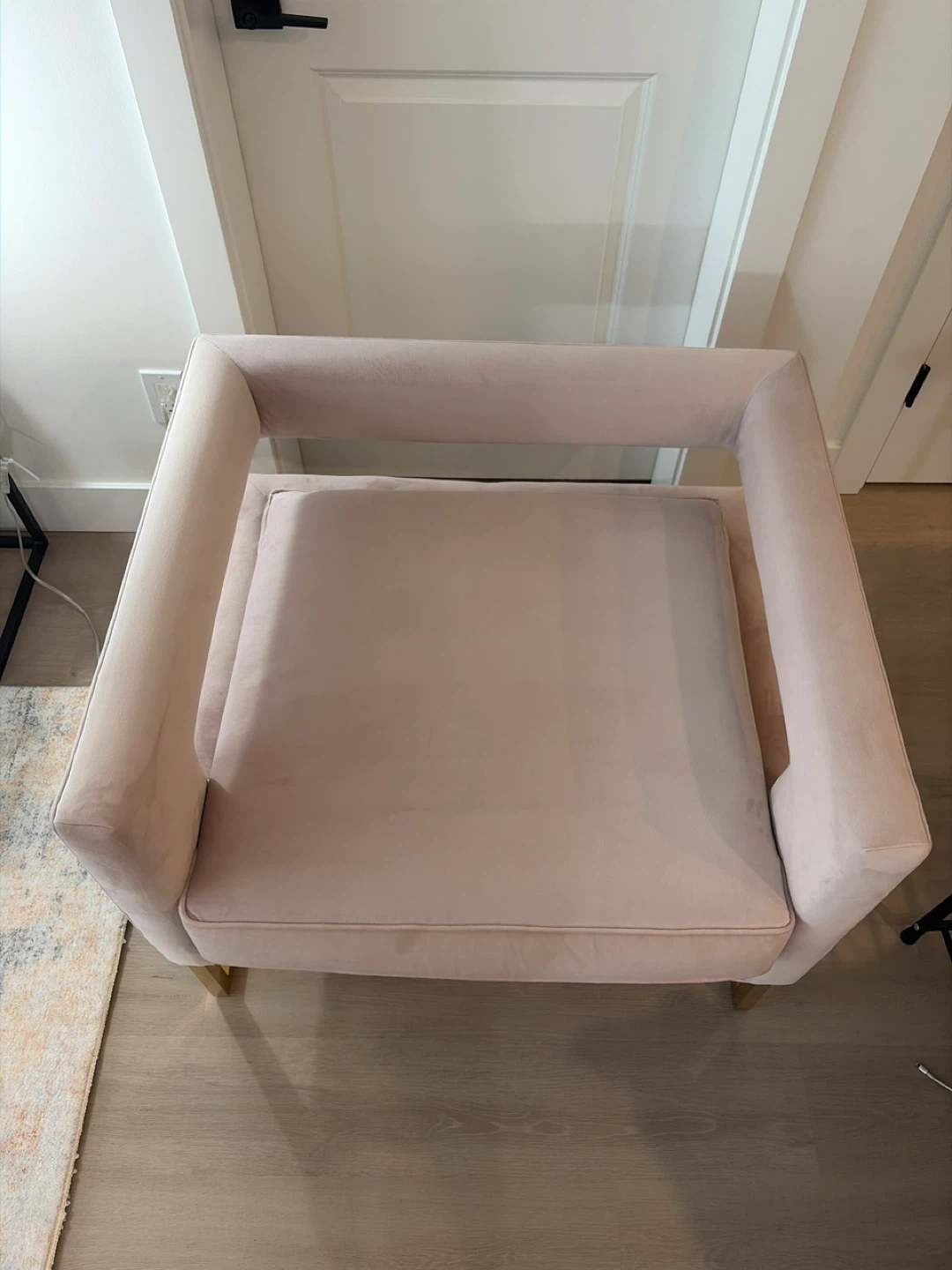 Pink Velvet Armchair with Gold Legs - photo 2