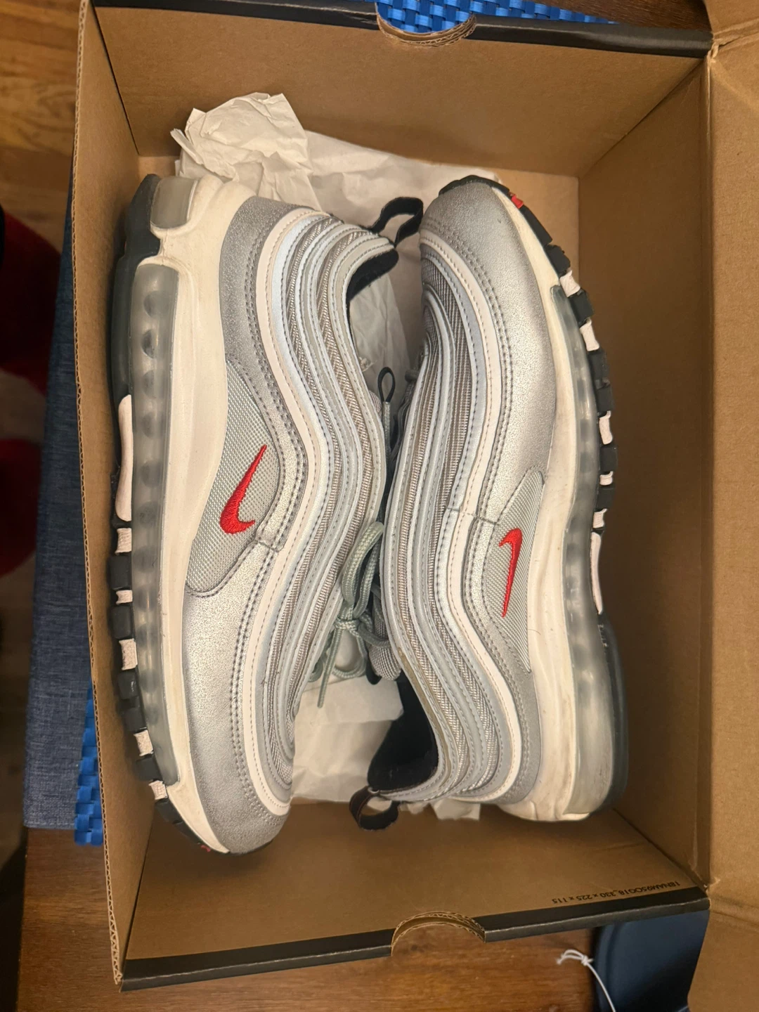 selling variety of sneakers - photo 4