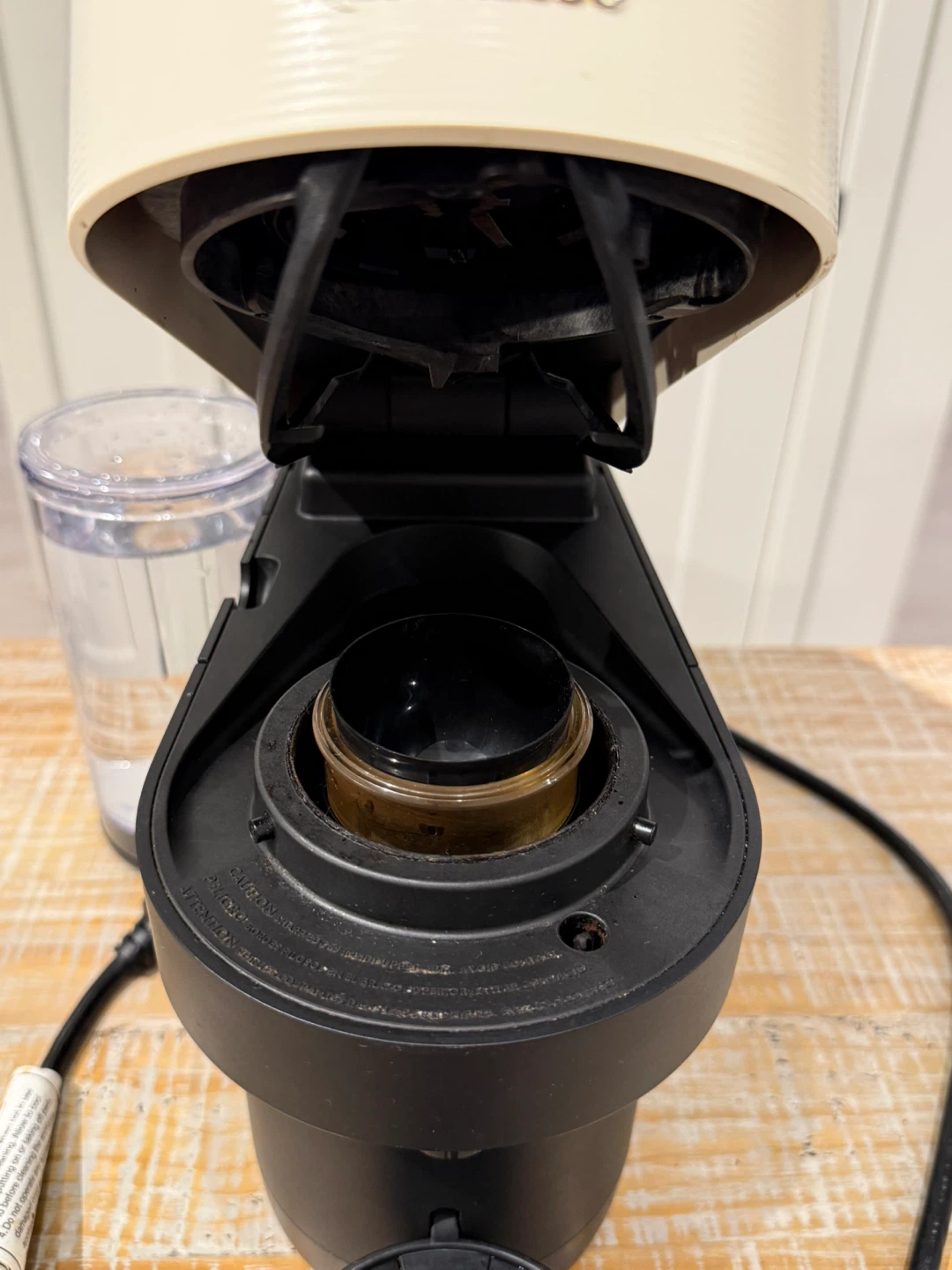 Nespresso Vertuo Coffee Machine - photo 2