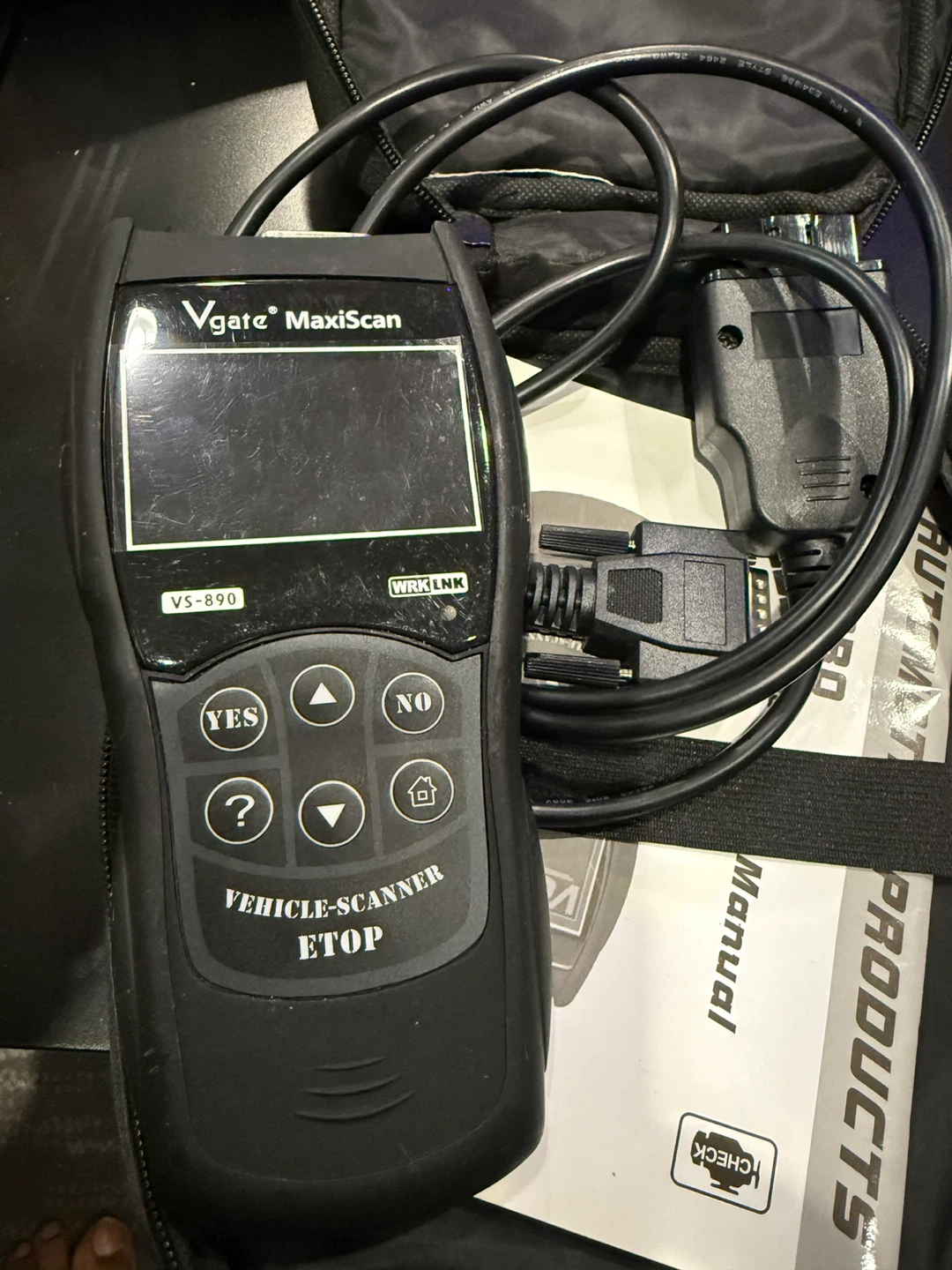 Vgate MaxiScan VS-890 Vehicle Scanner