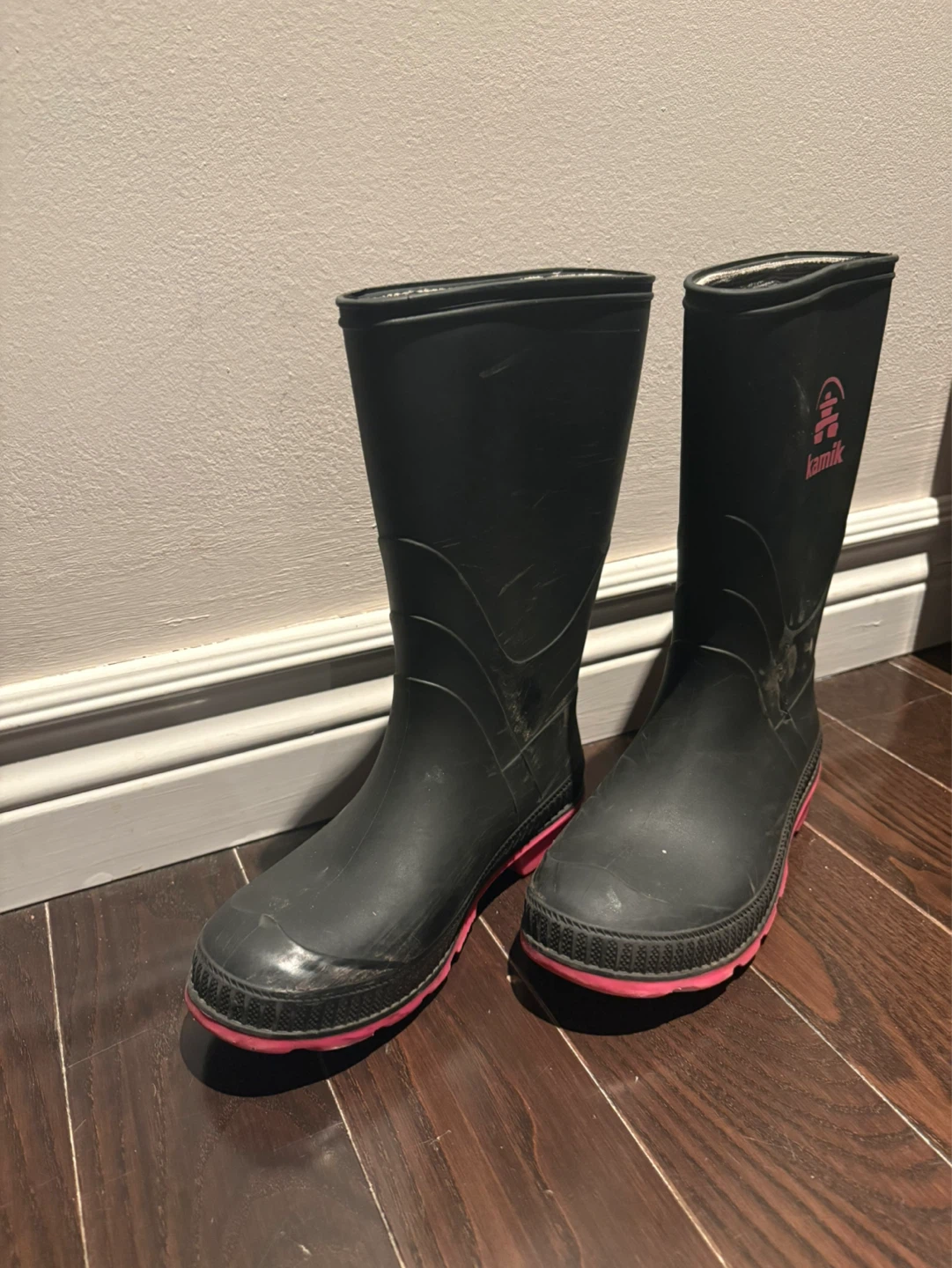 Kamik Black Rubber Rain Boots - Size 1 - photo 2