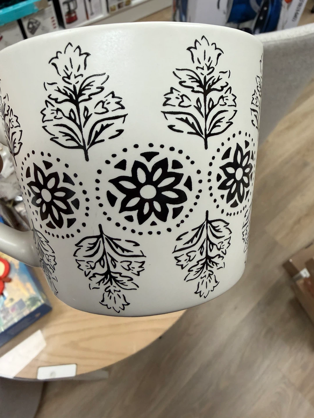 Set of 4 White Mugs with Black Floral Design - photo 3