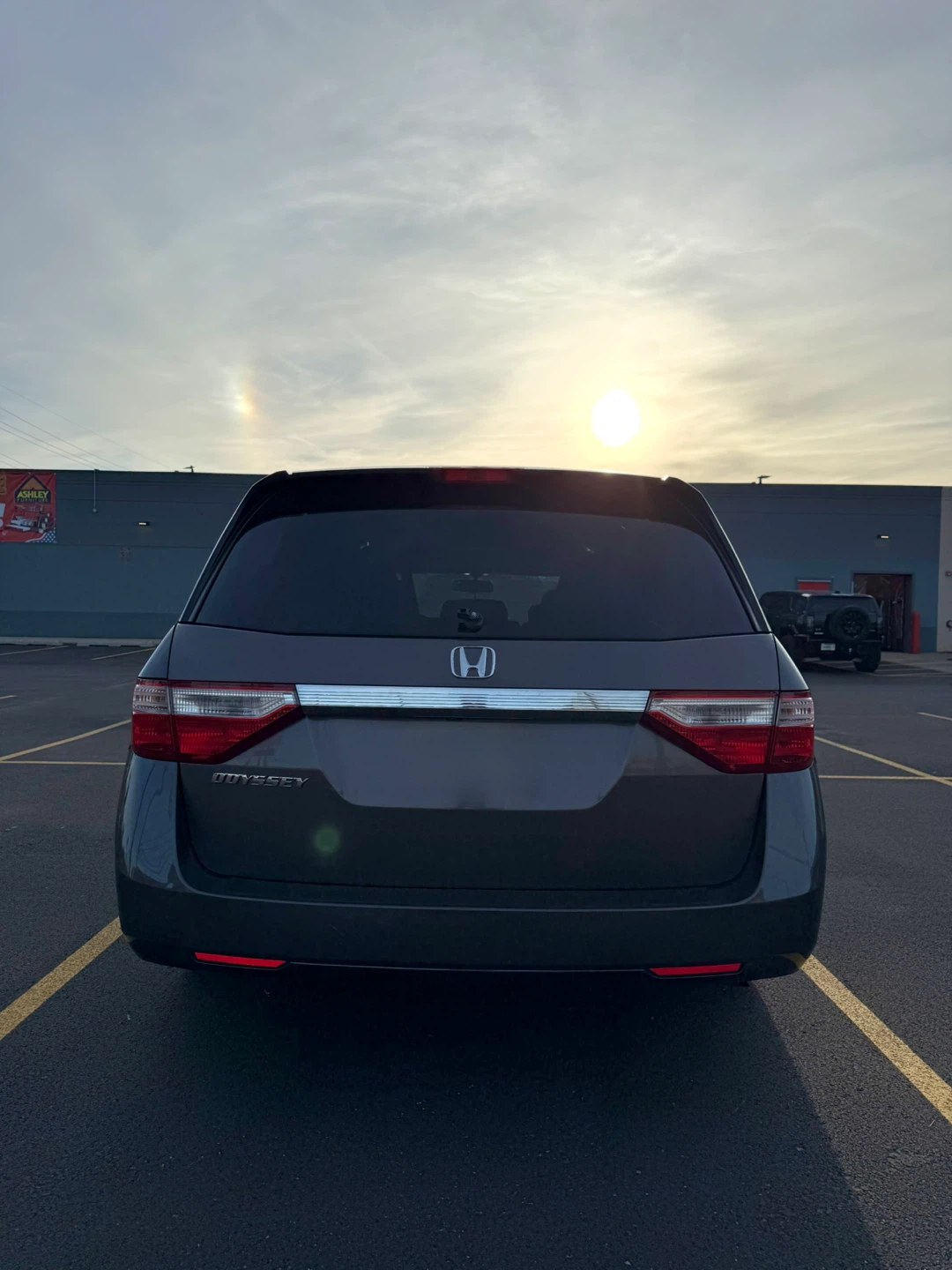 2010 Honda Odyssey EX-L - photo 2