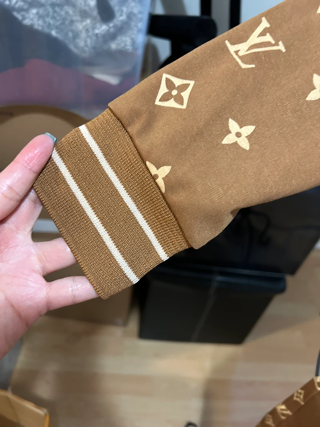 Brown Louis Vuitton Monogram Tracksuit Set - photo 3