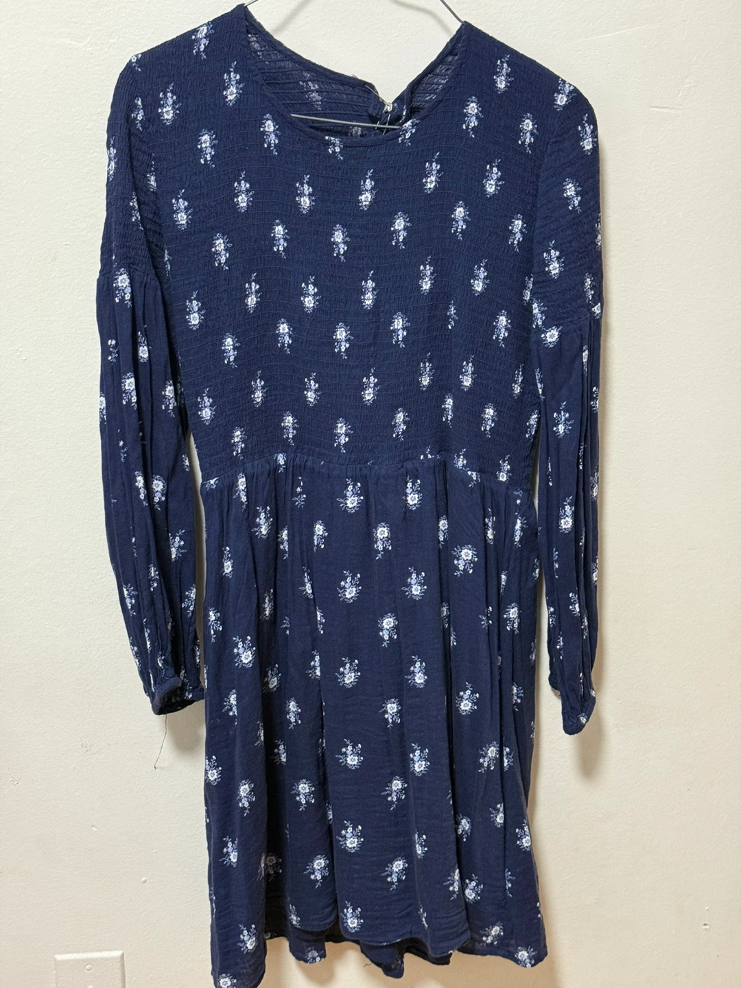 Old Navy Navy Floral Smocked Peplum Dress Size M