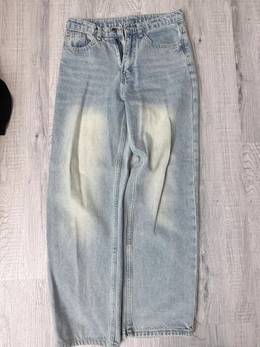 Trillion Light Wash Baggy Jeans