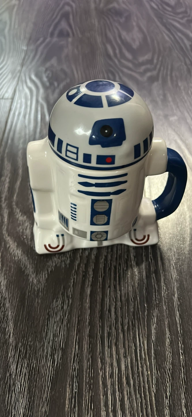 R2-D2 Ceramic Mug with Lid