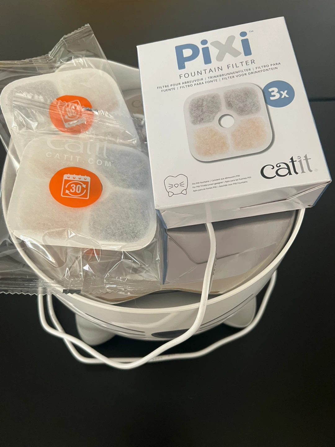 5 Catit PIXI Fountain Filters (with free fountain) - photo 2