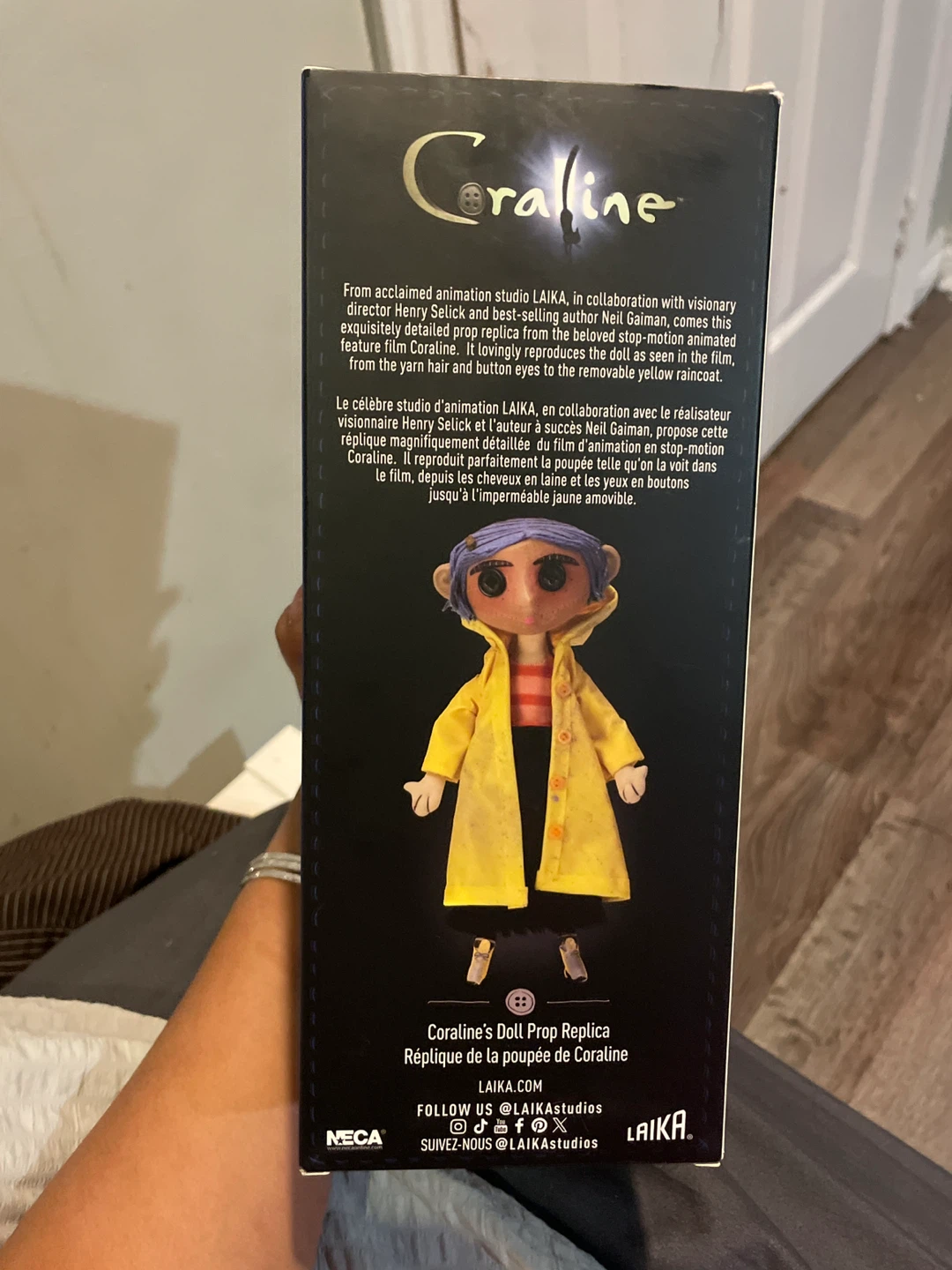 Coraline Doll Prop Replica - photo 3