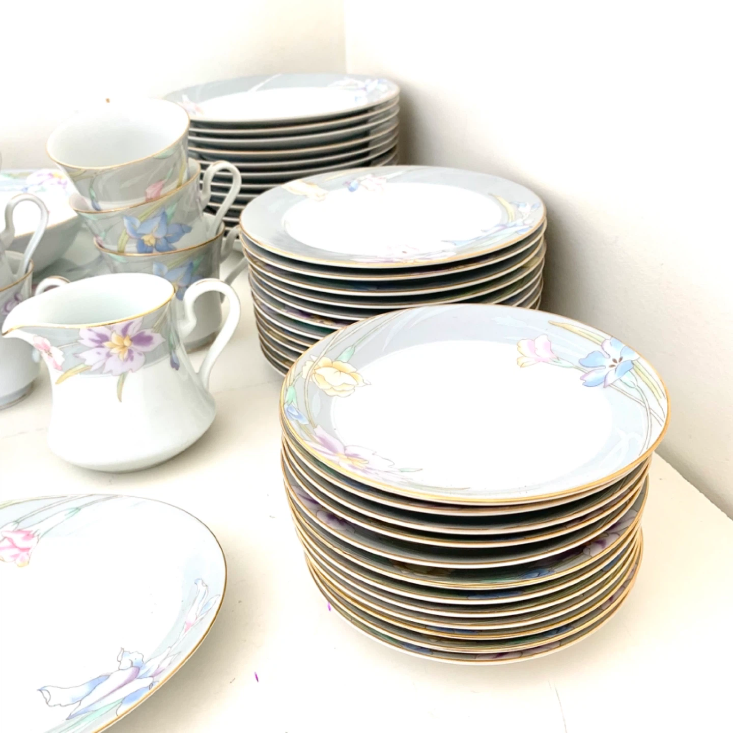 Fine China Dinnerware 78Pc Set Mikasa Charisma Plates Cups Bowls - photo 5