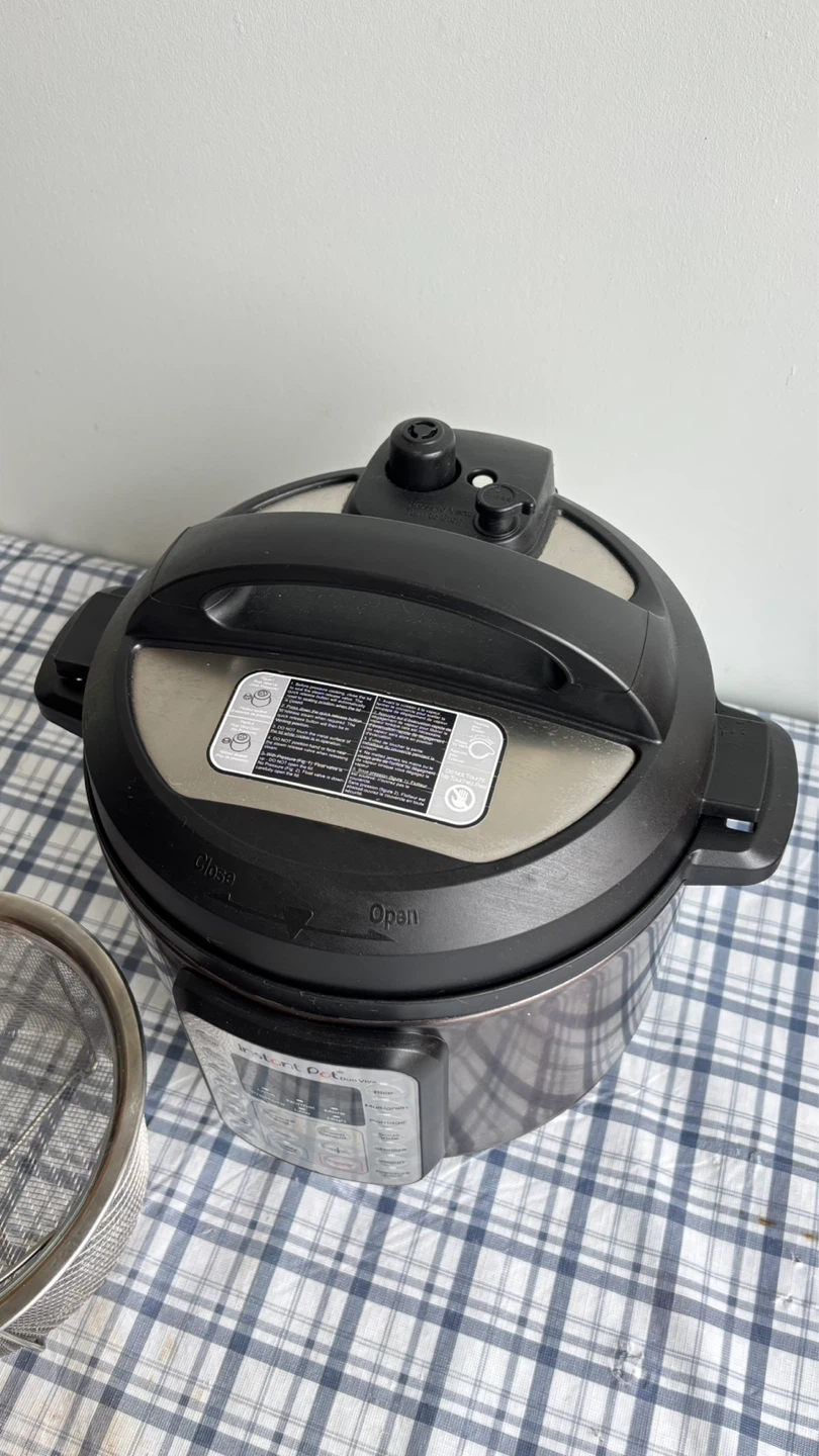 Instant Pot Duo Viva 9-in-1 Pressure Cooker - photo 2