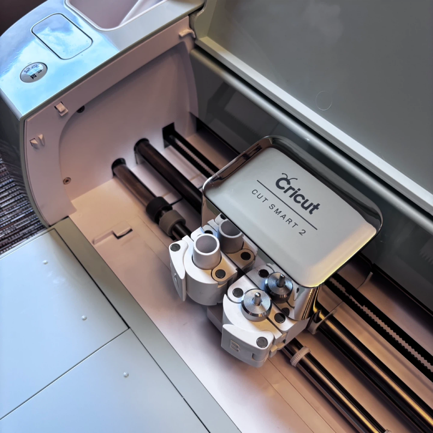 Cricut Explore Air 2 Smart Cutting Machine - photo 2