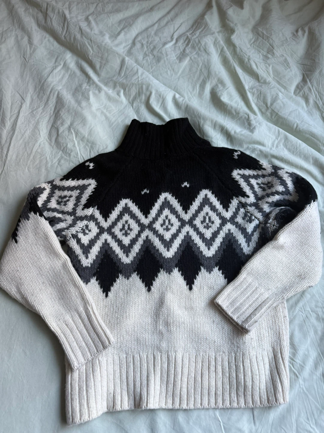 Banana Republic Fair Isle Turtleneck Sweater - Size M