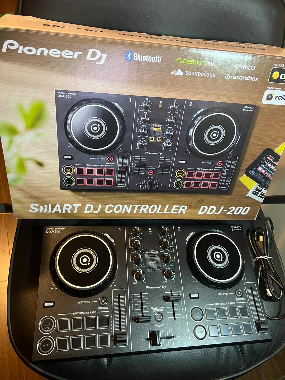 Negotiable - Pioneer DDJ-200 Smart DJ Controller