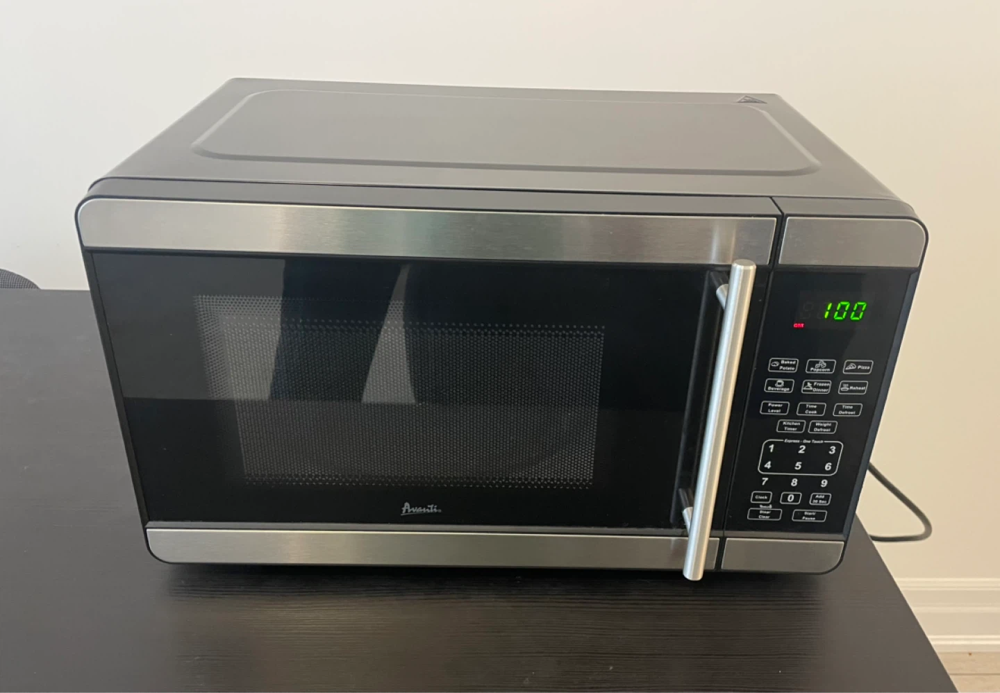 Avanti Microwave Oven 1.1 cu ft