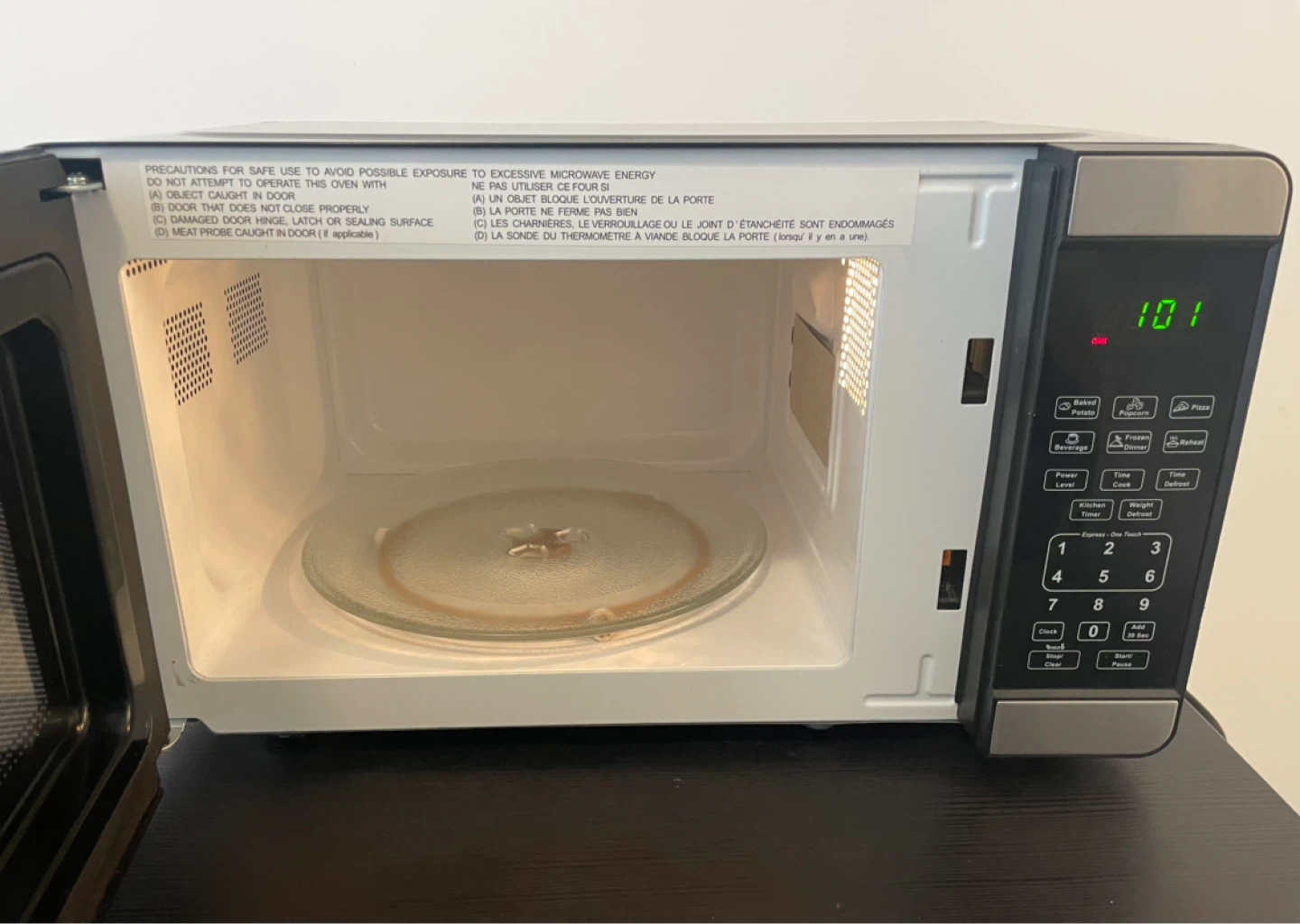 Avanti Microwave Oven 1.1 cu ft - photo 2
