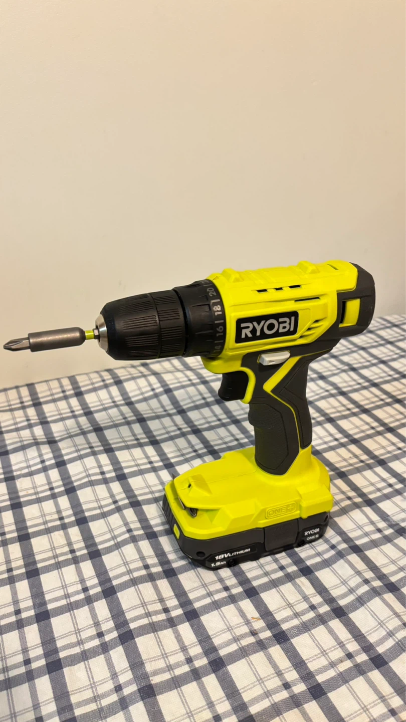 Ryobi 18V ONE+ Drill Driver Kit with 40-Piece Drill - photo 4