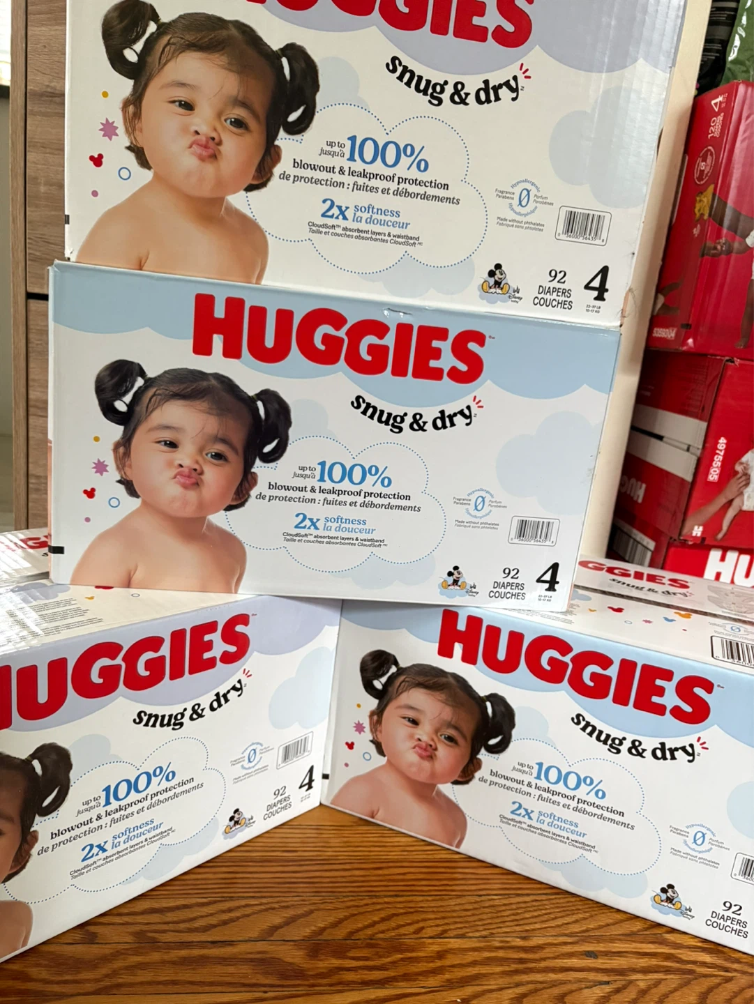 Huggies  diaper- Size 4 - 92 Count
