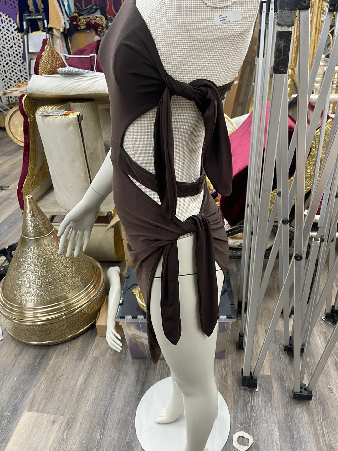 PrettyLittleThing Chocolate Brown One Shoulder Cut Out Dress - photo 3
