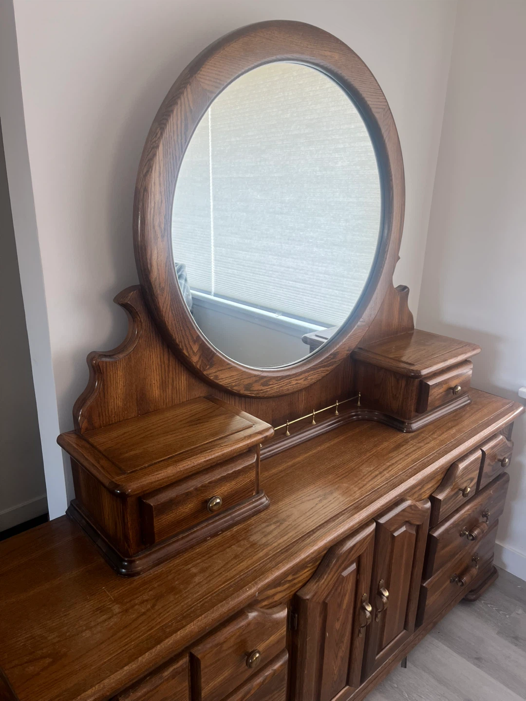 Vintage Oak Vanity Dresser with Mirror - photo 2