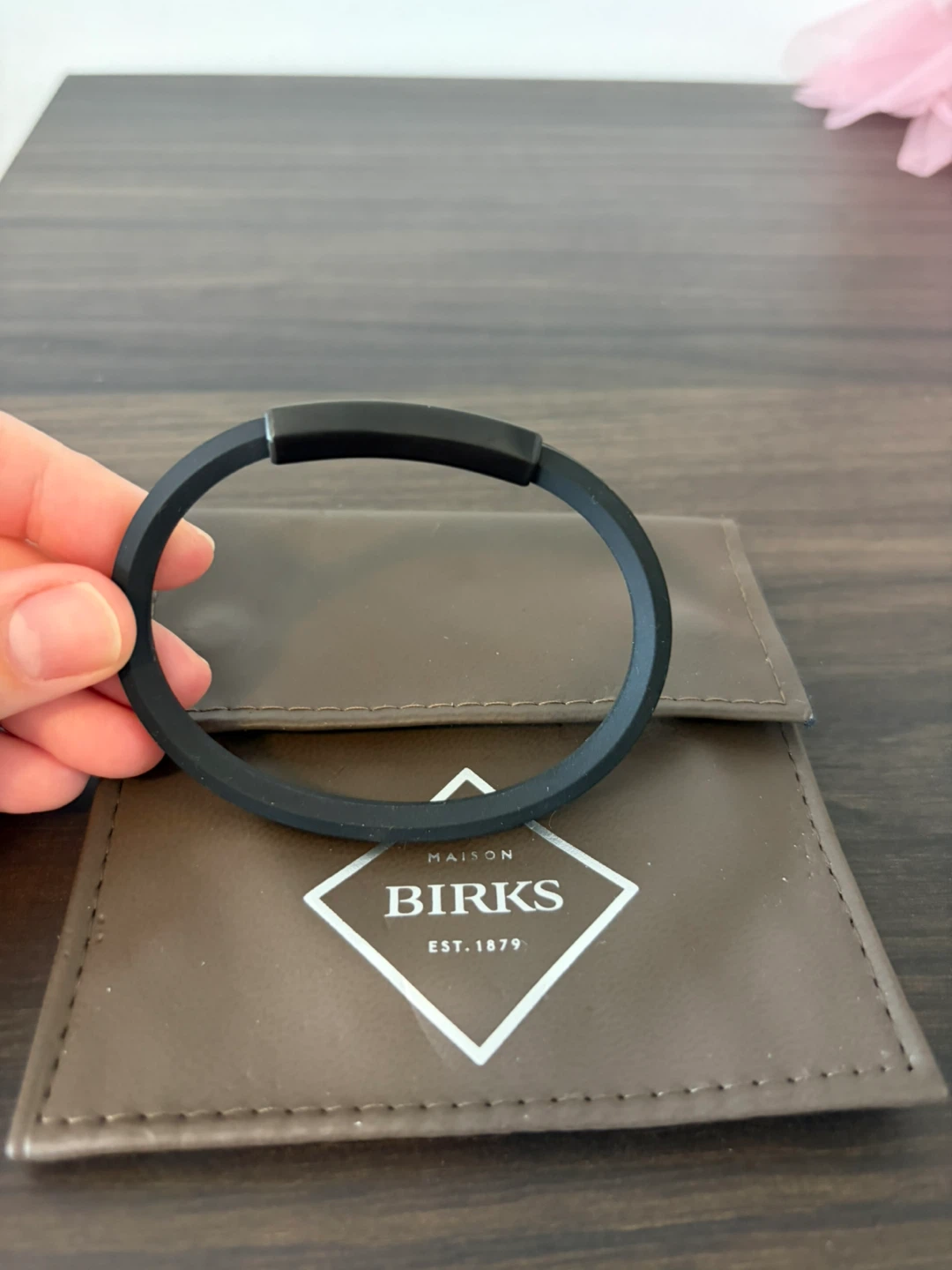 Maison Birks Rubber & Stainless Steel Bracelet with Pouch - photo 4