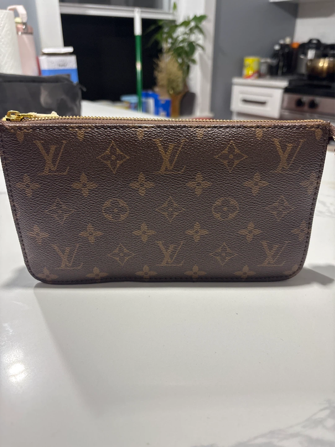 Louis Vuitton Monogram Pouch - photo 2