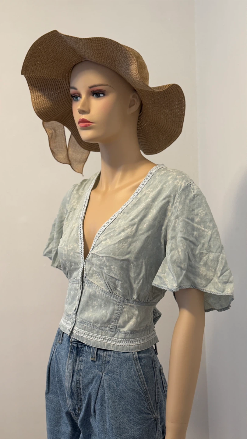 Brand-new GUESS Luiza Top - photo 2