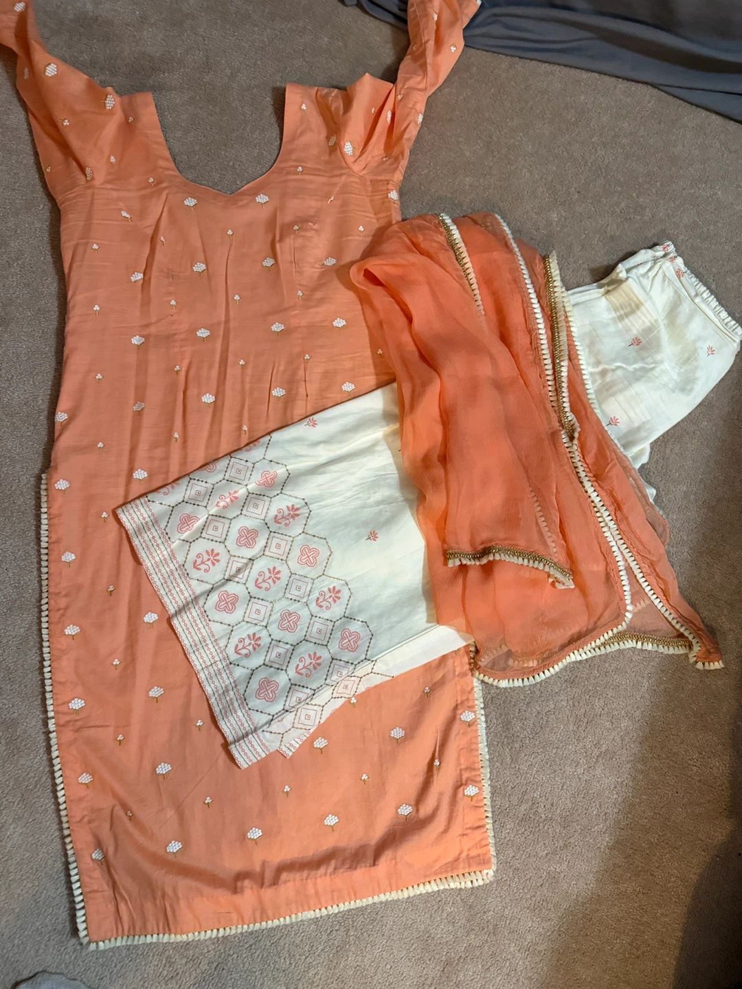Women's Embroidered Salwar Kameez Dupatta Set - photo 4