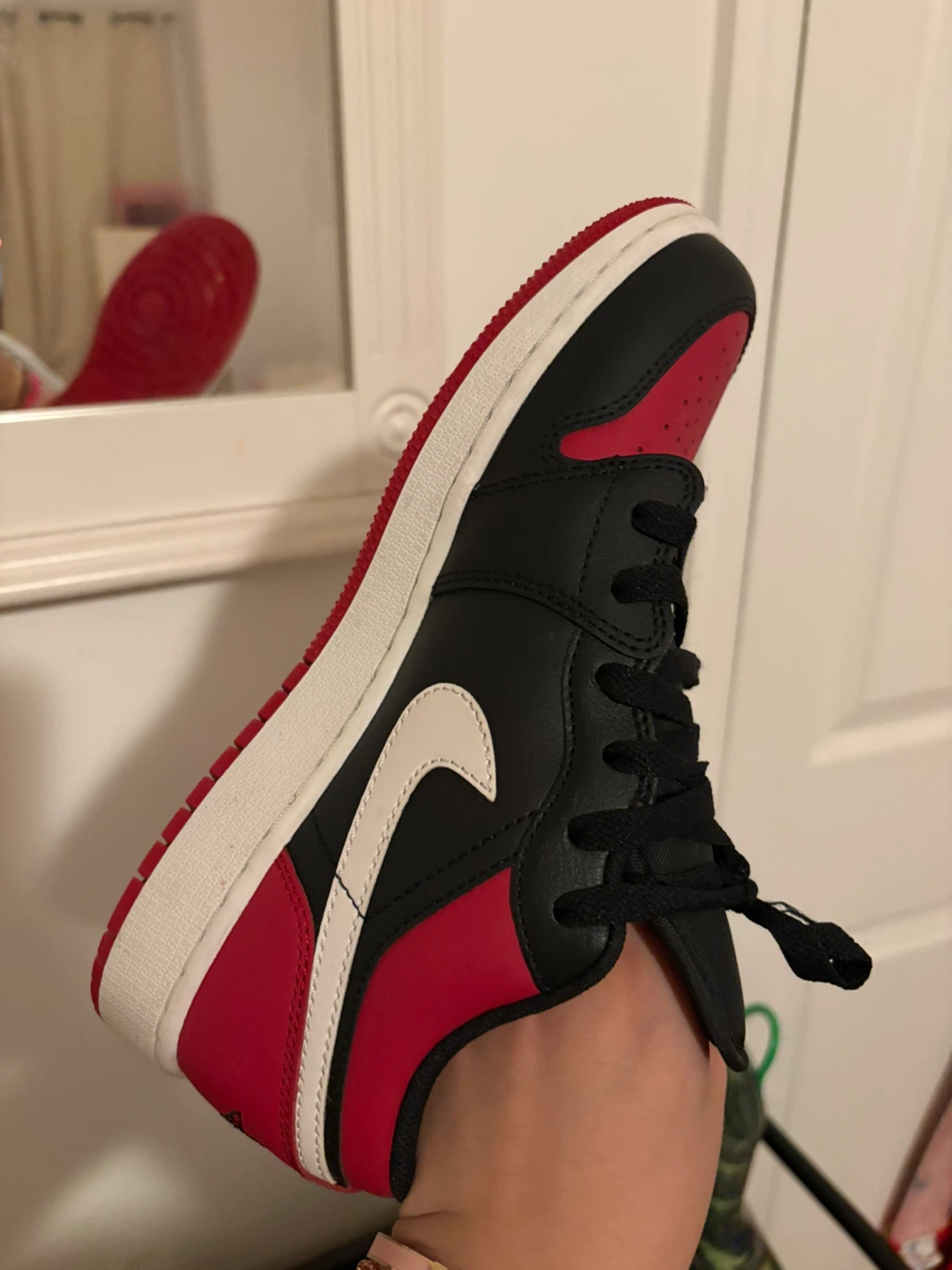Air Jordan 1 Low SE Black Red White US 6Y - photo 3