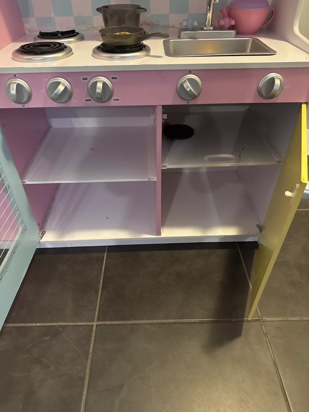 Kids Wooden Play Kitchen with Accessories - photo 2