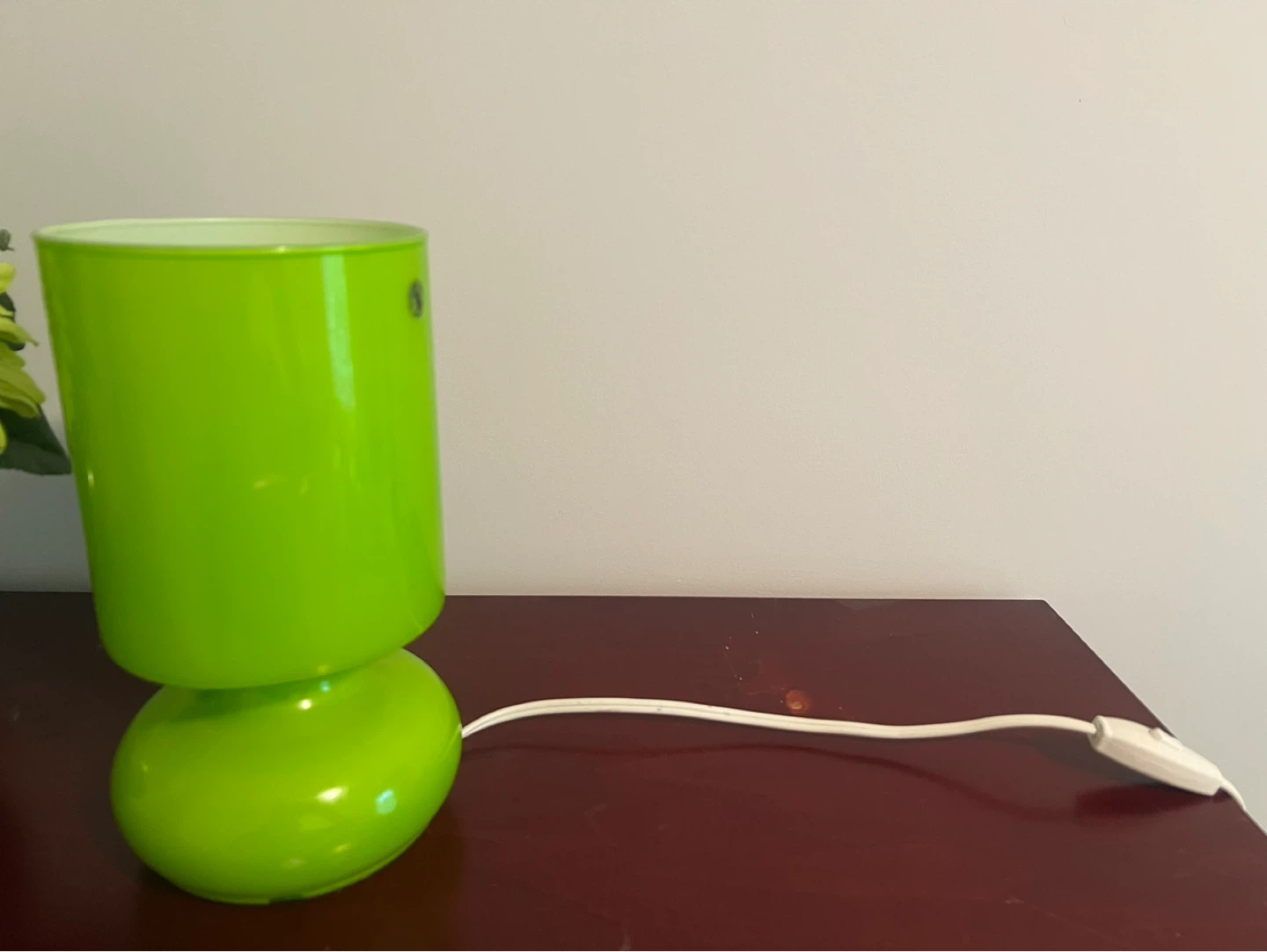Bright Green Glass Table Lamp - photo 2