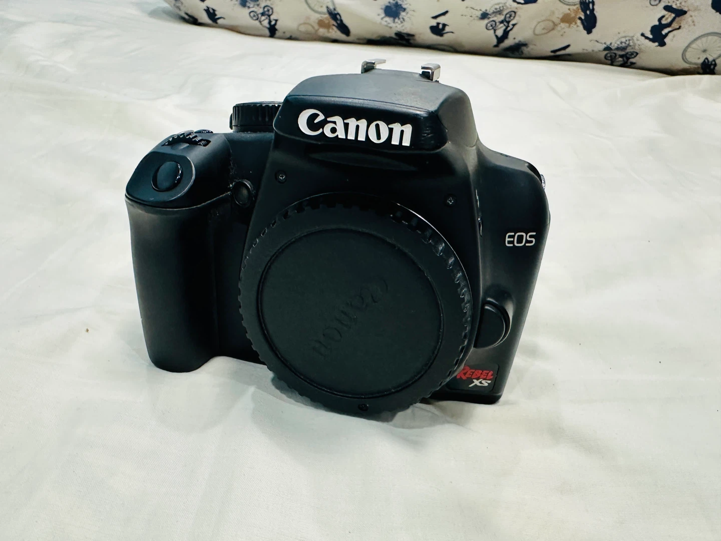 Canon EOS Rebel XS DSLR Camera - photo 4