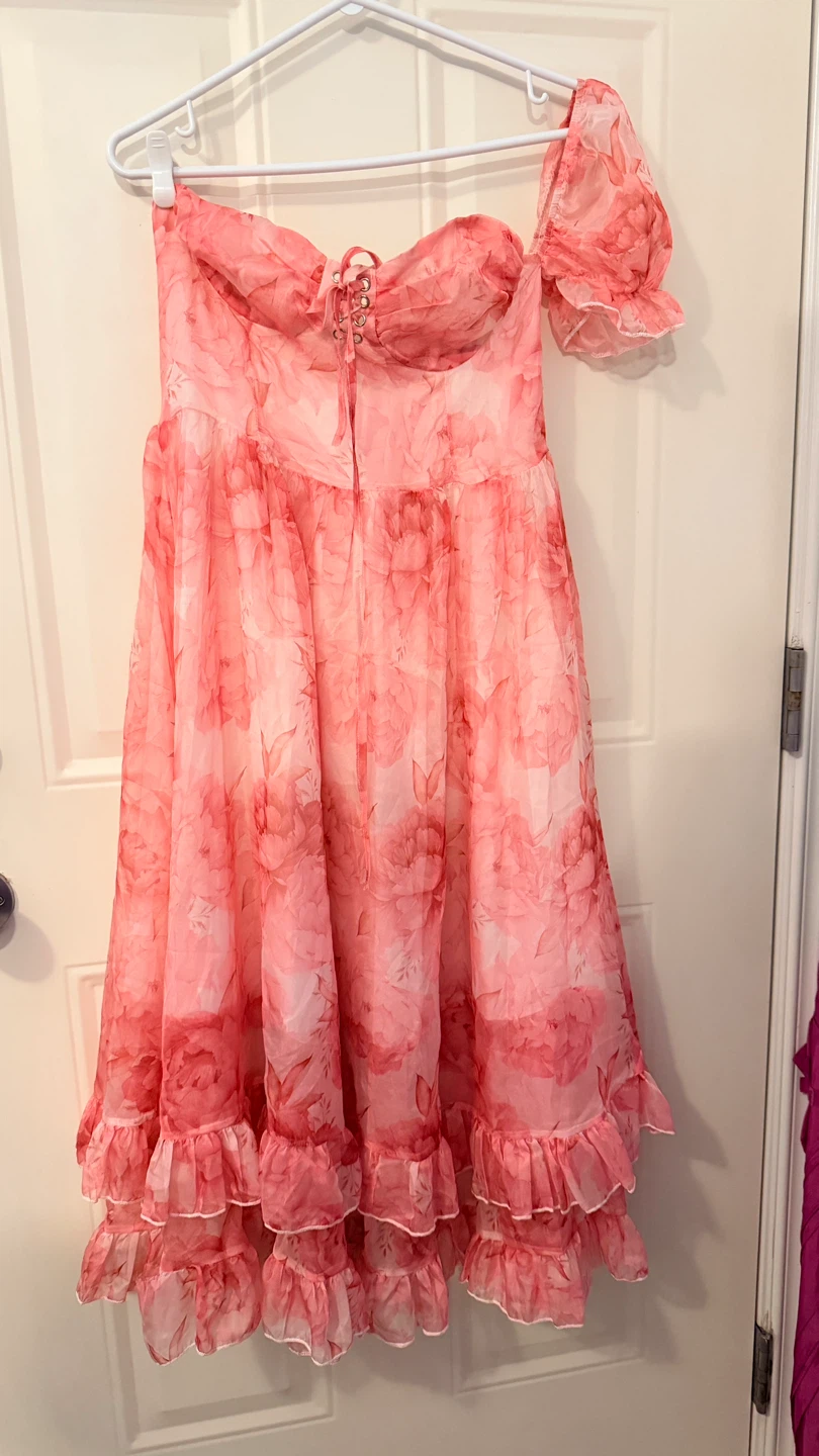 Brand new Floral Ruffle Dress Size S/M
