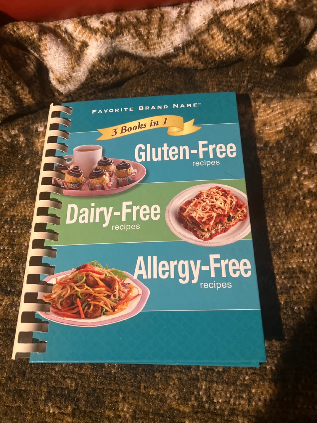 Favorite Brand Name 3 Books in 1 Cookbook