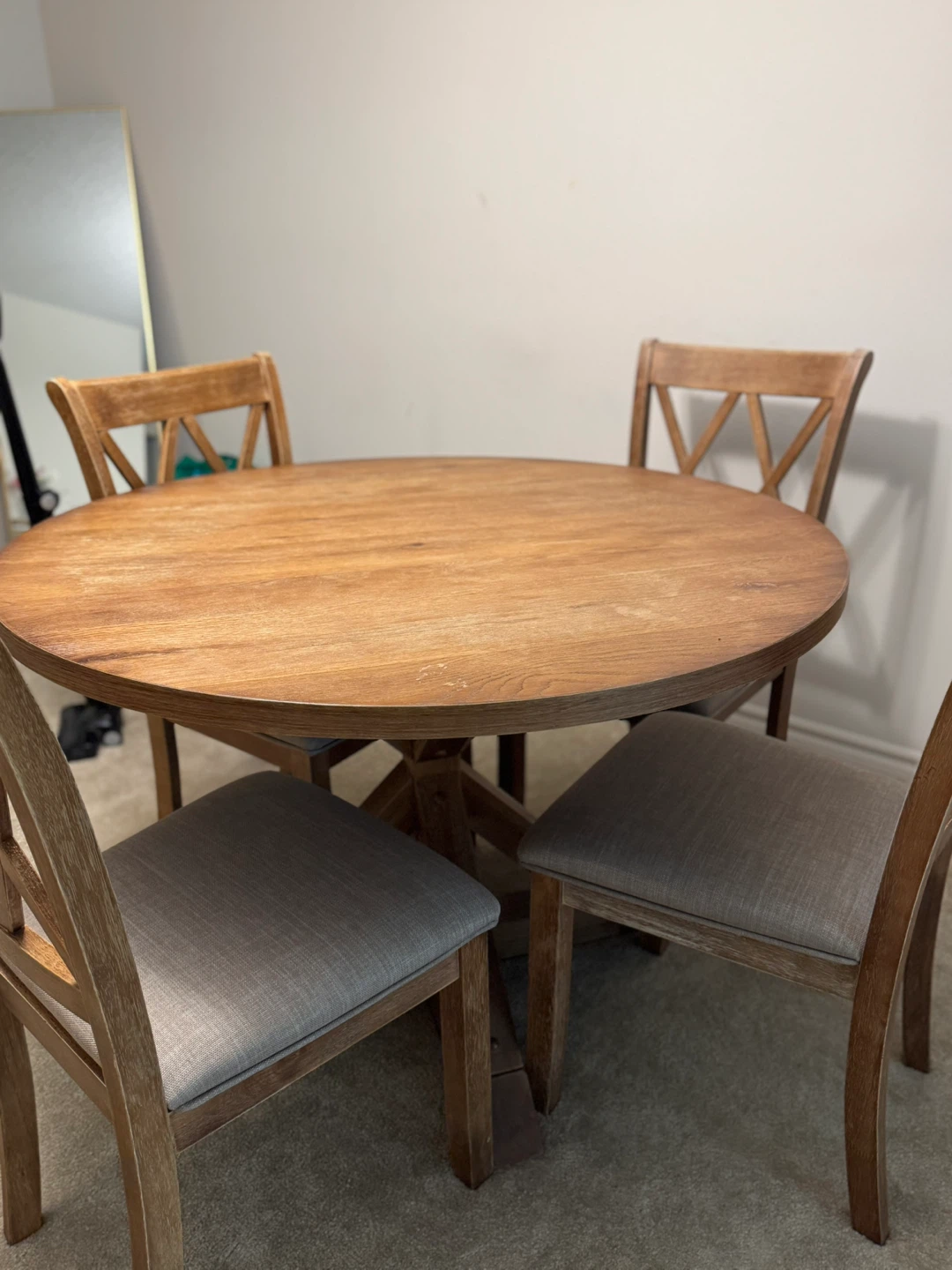 Round Oak Dining Table with 4 Chairs