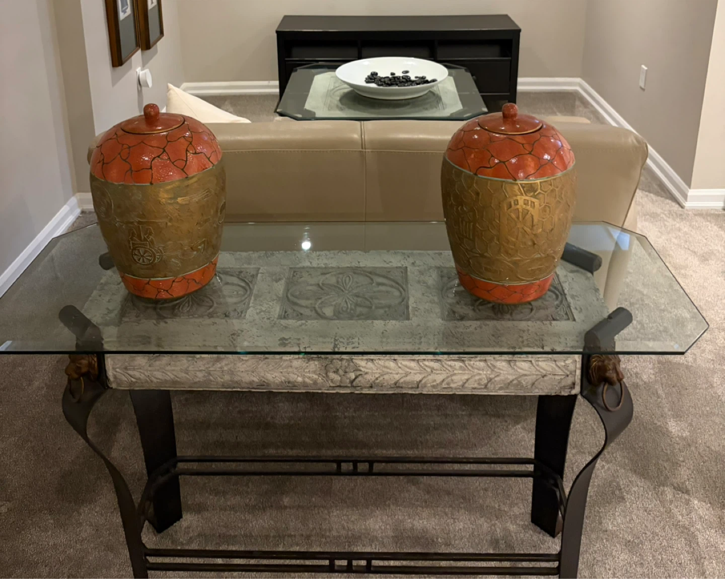 Set of 3 Tables with Ornate Metal and Concrete Base - photo 3