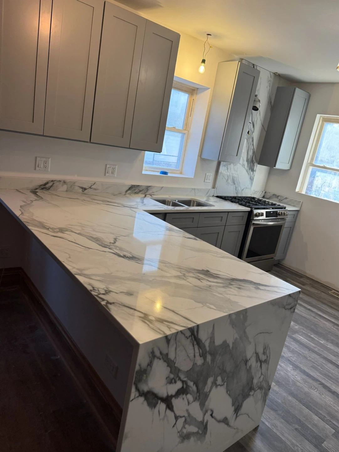 bathrooms and kitchens using granite,marble,quartz - photo 2