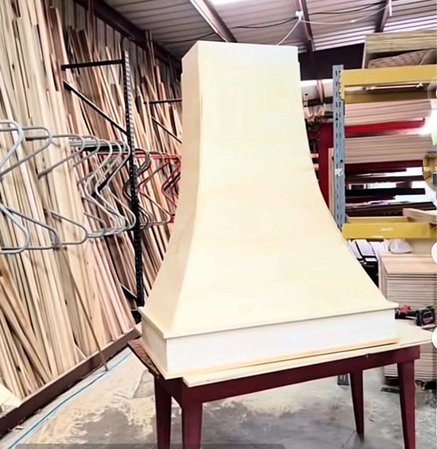 Luxury Curved Cedar Range Hood 🌲 - photo 5