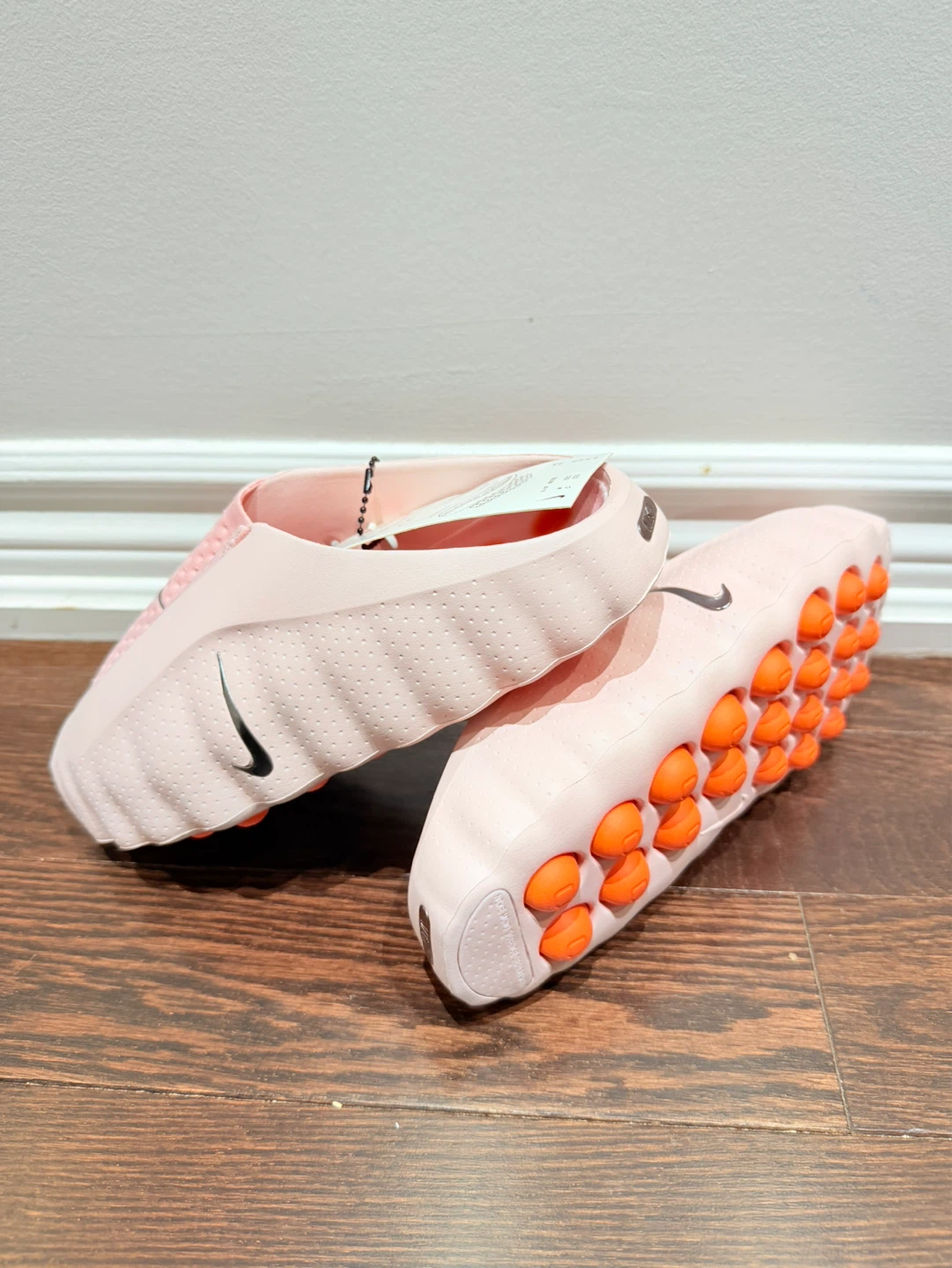 Nike Women's Pink 001 slides - photo 4
