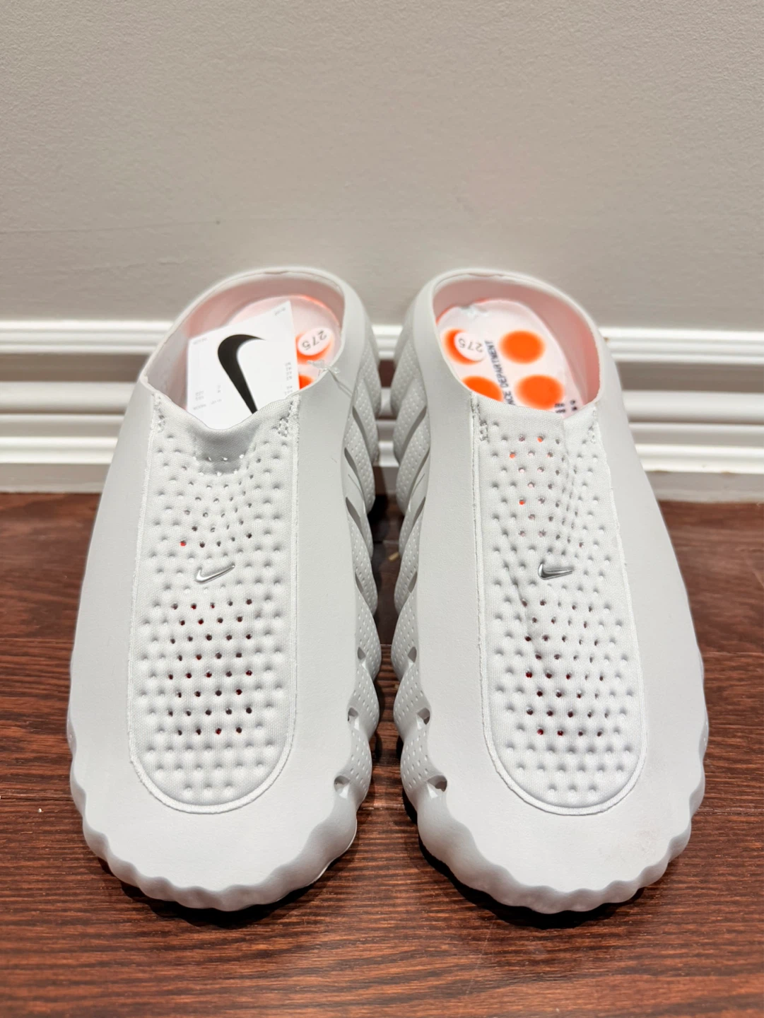 Nike 001 slides