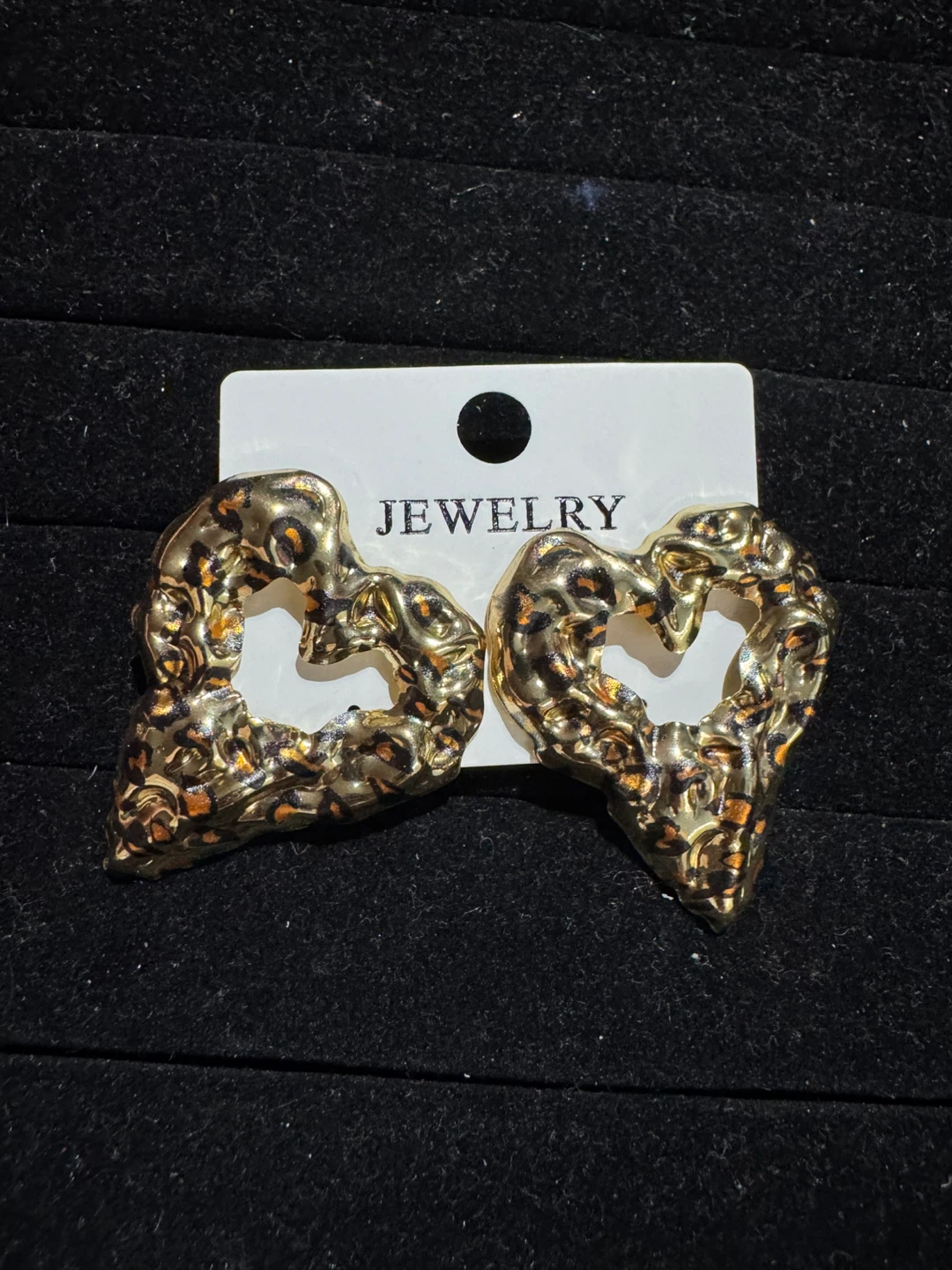 Heart Earrings with a leopard print - photo 2