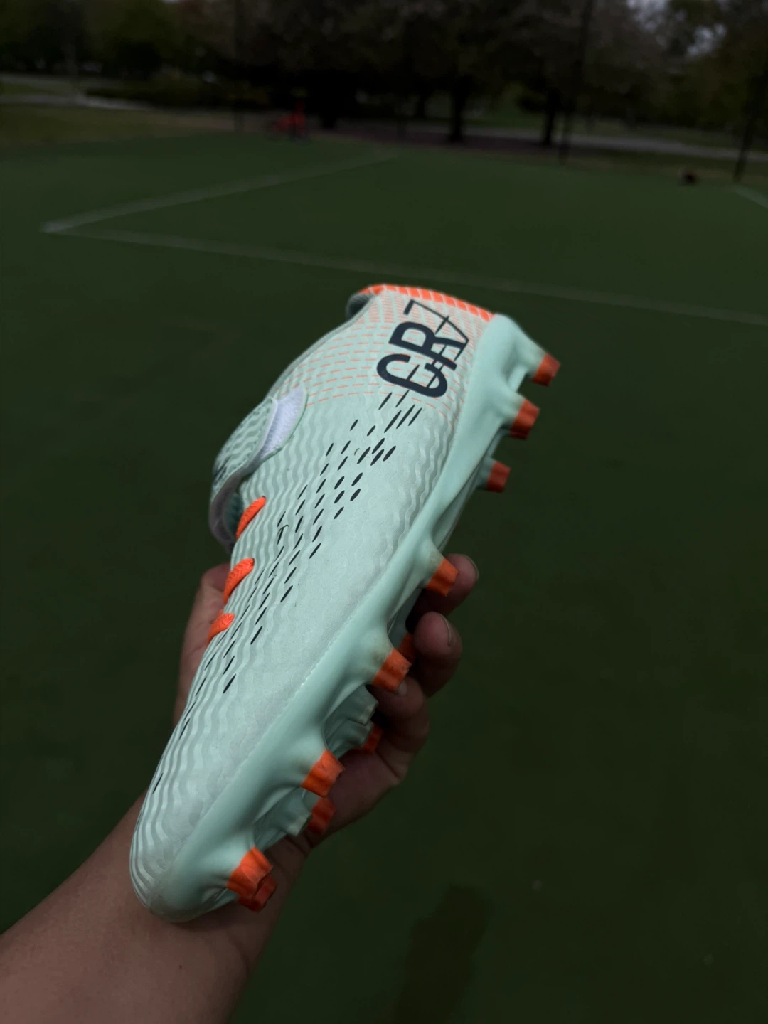 JVBSJVMA CR7 Soccer Cleats - photo 4