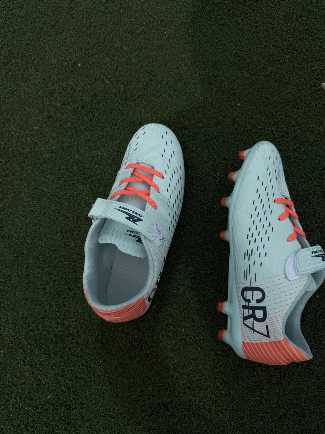JVBSJVMA CR7 Soccer Cleats - photo 3