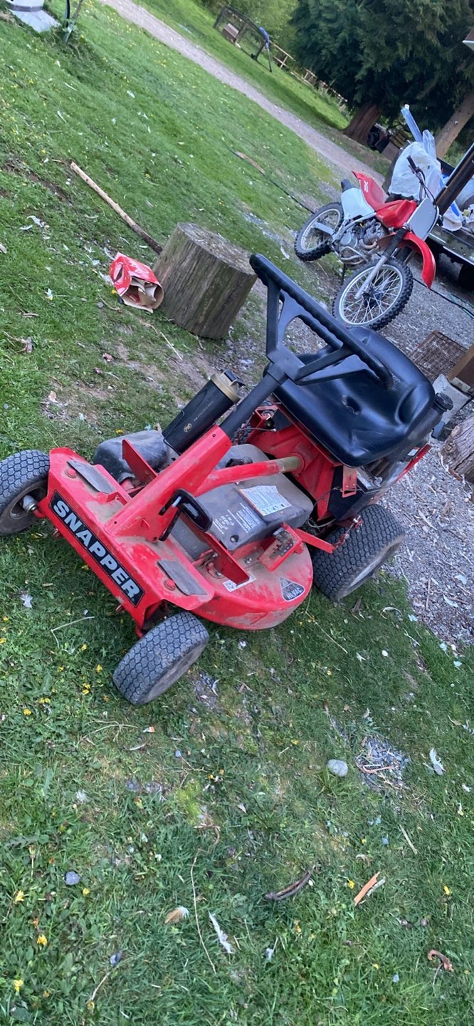 Snapper Riding Lawnmower from 80s - photo 3